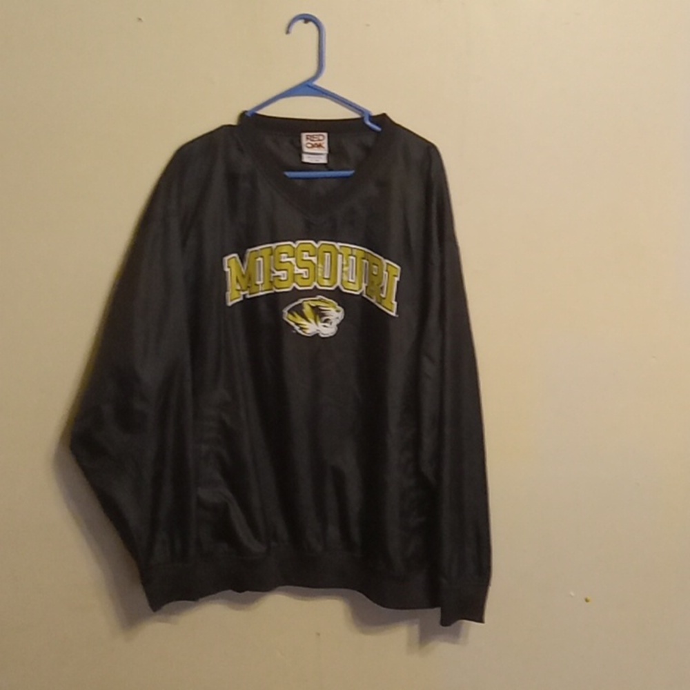Men's lightweight pullover
